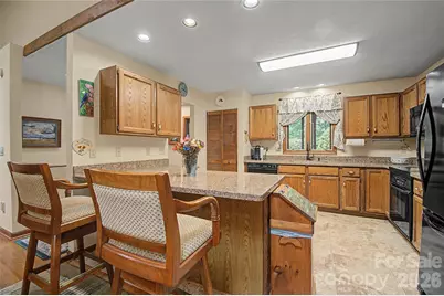 383 Ravenwood Lane, Horse Shoe, NC 28742 - Photo 17
