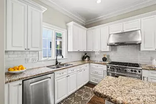 8000 Skye Lochs Dr, Waxhaw, NC 28173 - Photo 9