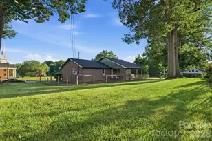 300 N Watterson St, Kings Mountain, NC 28086 - Photo 21