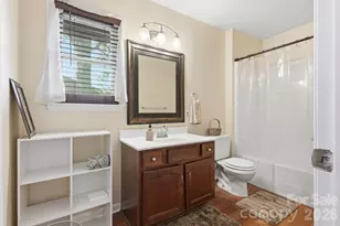 300 N Watterson St, Kings Mountain, NC 28086 - Photo 11
