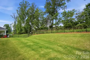 6234 Barcelona Wy, Charlotte, NC 28214 - Photo 35