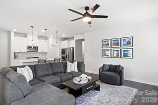 6234 Barcelona Wy, Charlotte, NC 28214 - Photo 11