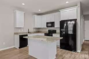 3130 Celia Ave, Charlotte, NC 28216 - Photo 9
