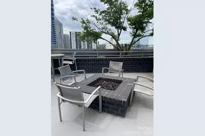 333 W Trade Street #1602, Charlotte, NC 28202 - Photo 23