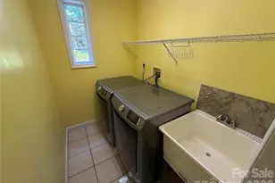 2076 S Fork Dr, Morganton, NC 28655 - Photo 25