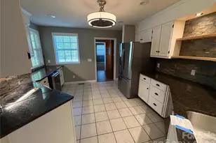 2076 S Fork Dr, Morganton, NC 28655 - Photo 7