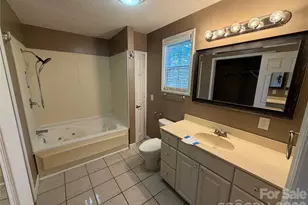 2076 S Fork Dr, Morganton, NC 28655 - Photo 23