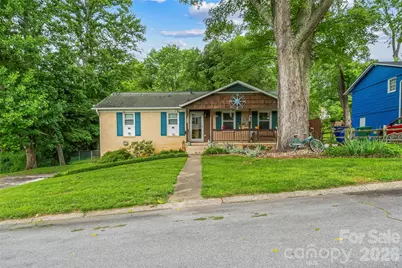 10 Oak Leaf Lane, Arden, NC 28704 - Photo 1