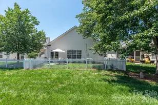 1047 Curry Way, Matthews, NC 28104 - Photo 35