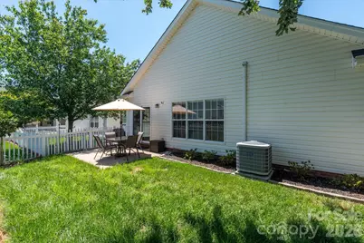 1047 Curry Way, Matthews, NC 28104 - Photo 37