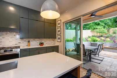 1602 Herrin Avenue, Charlotte, NC 28205 - Photo 17