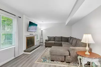 8403 Cricket Lake Drive, Charlotte, NC 28277 - Photo 7