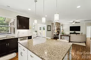 16524 Crosshaven Dr, Charlotte, NC 28278 - Photo 13