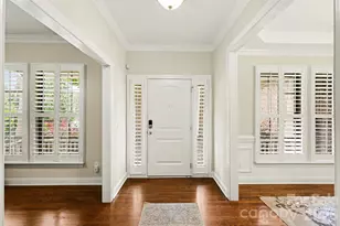 16524 Crosshaven Dr, Charlotte, NC 28278 - Photo 5
