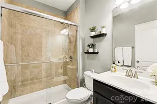 16524 Crosshaven Dr, Charlotte, NC 28278 - Photo 19