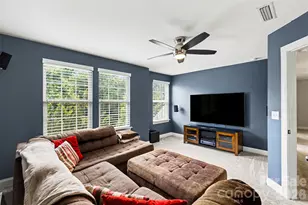 16524 Crosshaven Dr, Charlotte, NC 28278 - Photo 29
