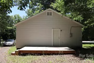305 E Division Ave, Salisbury, NC 28144 - Photo 13