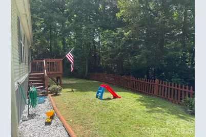 811 Turkey Pen Gap Road, Horse Shoe, NC 28742 - Photo 25