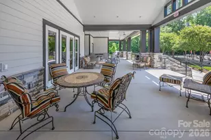 6407 Barcelona Wy, Charlotte, NC 28214 - Photo 11