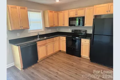 213 N Oak Street #A, Salisbury, NC 28146 - Photo 5