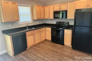 213 N Oak St, Salisbury, NC 28146 - Photo 5