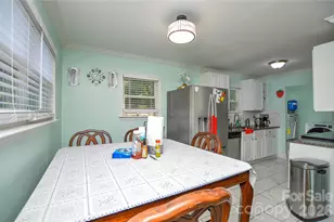 5514 Collins St, Charlotte, NC 28269 - Photo 11