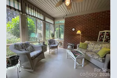 479 26th Avenue NE #B, Hickory, NC 28601 - Photo 37
