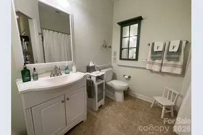 479 26th Avenue NE #B, Hickory, NC 28601 - Photo 23