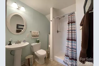 479 26th Avenue NE #B, Hickory, NC 28601 - Photo 21