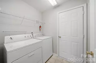 2155 Edenderry Dr, Statesville, NC 28625 - Photo 25
