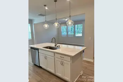 8122 Overmeadow Lane, Charlotte, NC 28269 - Photo 5