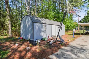 809 Elaine Dr, Albemarle, NC 28001 - Photo 5