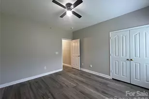 10676 Hill Point Ct, Charlotte, NC 28262 - Photo 25