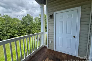 10676 Hill Point Ct, Charlotte, NC 28262 - Photo 11