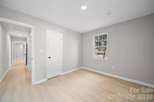1421 Tyvola Rd, Charlotte, NC 28210 - Photo 15