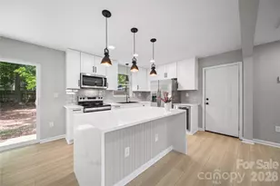 1421 Tyvola Rd, Charlotte, NC 28210 - Photo 5