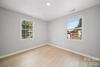 1421 Tyvola Road, Charlotte, NC 28210 - Photo 15