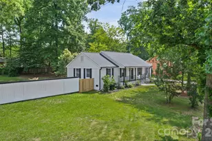 1421 Tyvola Rd, Charlotte, NC 28210 - Photo 25
