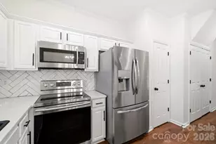 1817 Ethel Guest Ln, Charlotte, NC 28206 - Photo 11