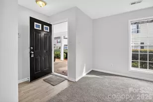 1911 Flushing Ct, Charlotte, NC 28215 - Photo 23