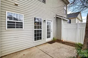 1911 Flushing Ct, Charlotte, NC 28215 - Photo 31
