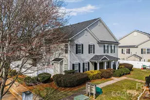 1911 Flushing Ct, Charlotte, NC 28215 - Photo 29