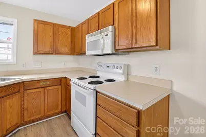 1911 Flushing Court, Charlotte, NC 28215 - Photo 15