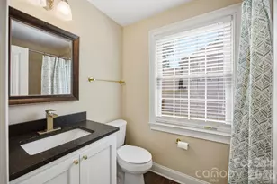 1742 Dunkirk Dr, Charlotte, NC 28203 - Photo 23