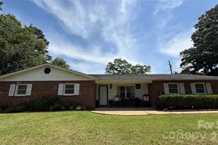 172 Parkland Dr, Forest City, NC 28043 - Photo 1