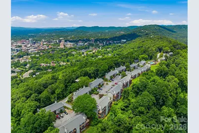 536 Windswept Drive, Asheville, NC 28801 - Photo 3