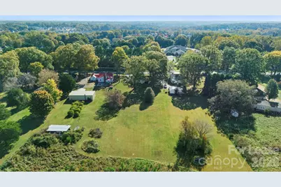 1316 Mecklenburg Highway, Mooresville, NC 28115 - Photo 29