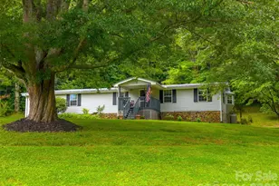 1350 N Skeenah Rd, Franklin, NC 28734 - Photo 3