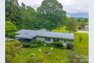 1350 N Skeenah Road, Franklin, NC 28734 - Photo 1