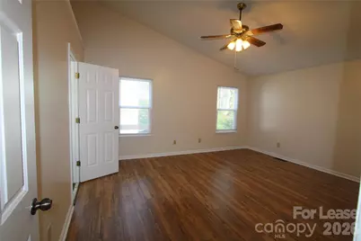 1513 Pine Mountain Road, Charlotte, NC 28214 - Photo 21